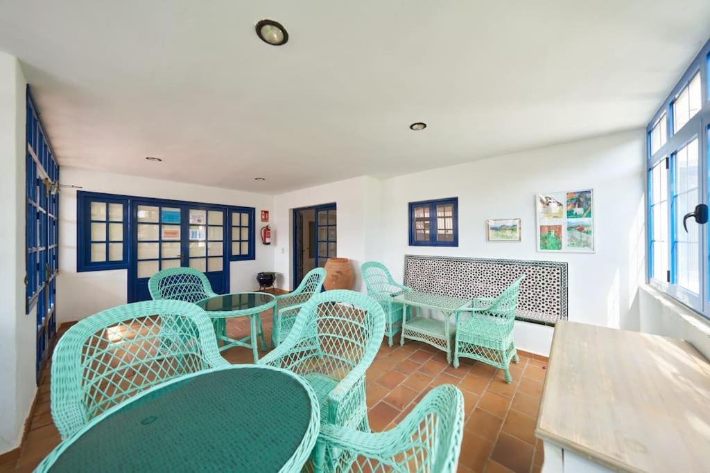 Galeria Tres Pinos Apartment Сан Хосе Екстериор снимка